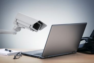 Fotolia 85663196 XS : Videoüberwachung im Büro