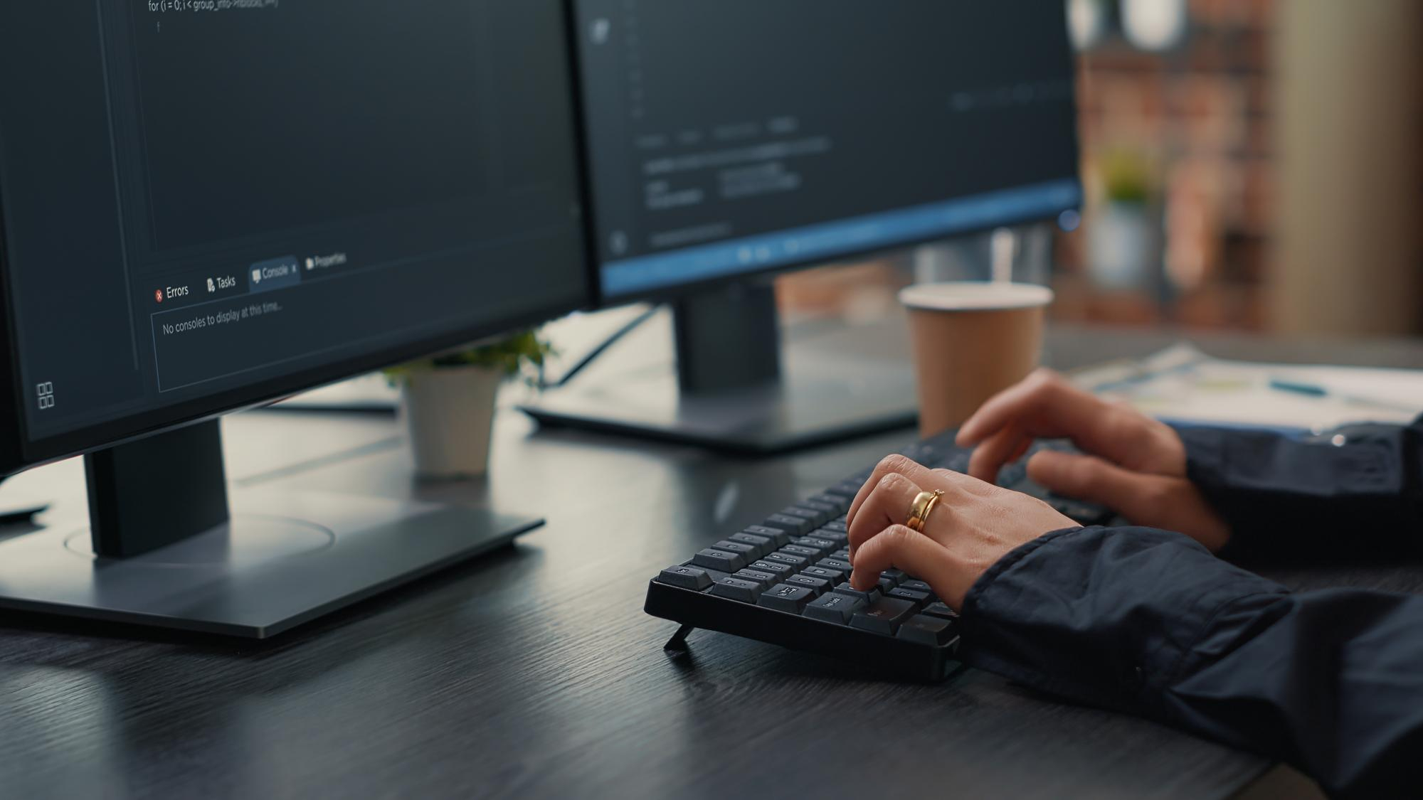 mit zwei bidlschirmen arbeiten 1 : Bildschirm reinigen - Tipps